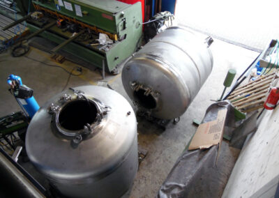 Tank  Fertigung  aus  Edelstahl